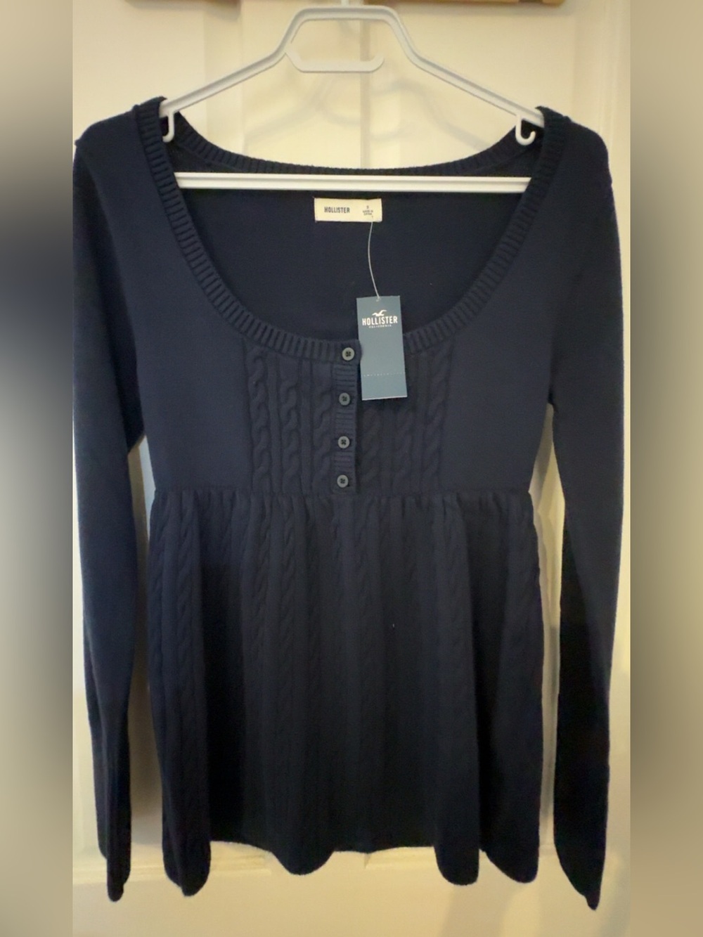 Hollister Long-Sleeve Babydoll Sweather